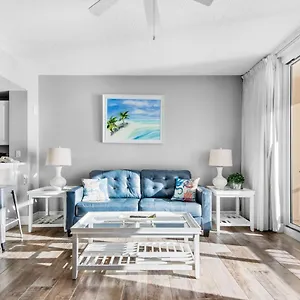 Majestic Towers 1-1210 Holiday home